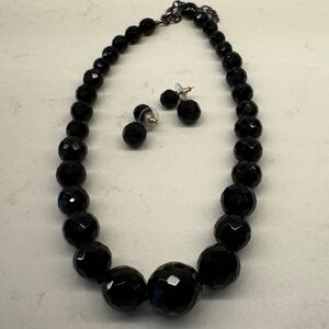 Elegant 18” Black Graduated Beaded Necklace and Earring Set